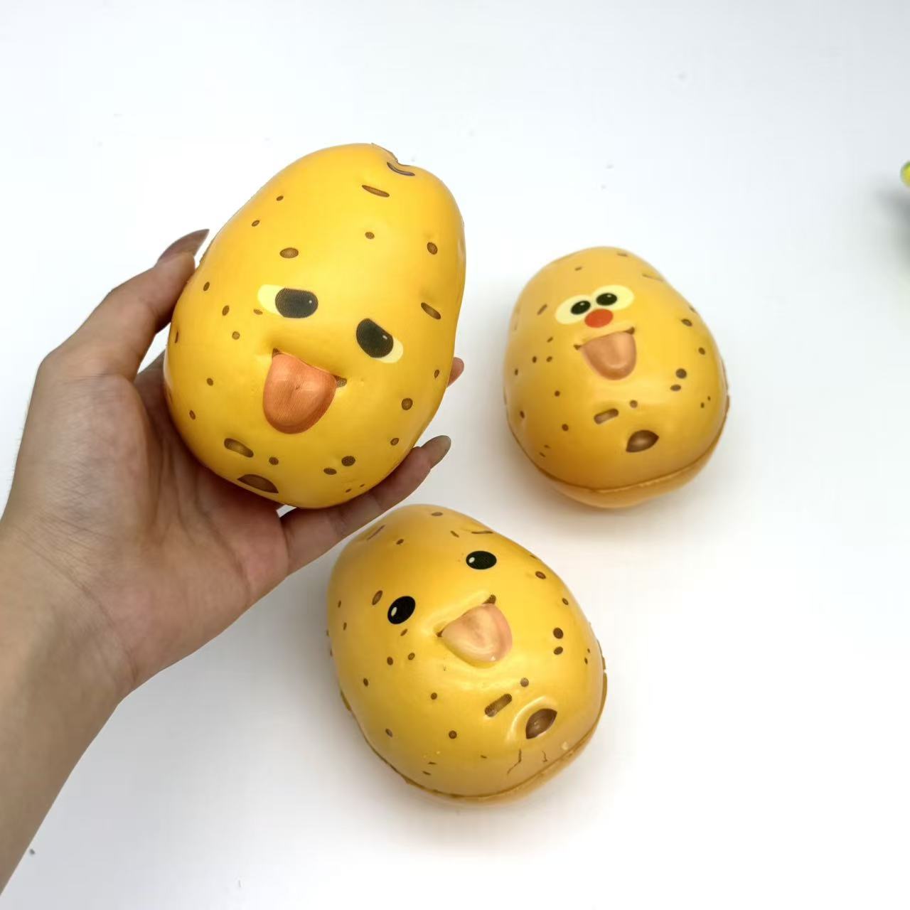 Jouets anti-stress mignons en  - Novelty Gifts avis et prix